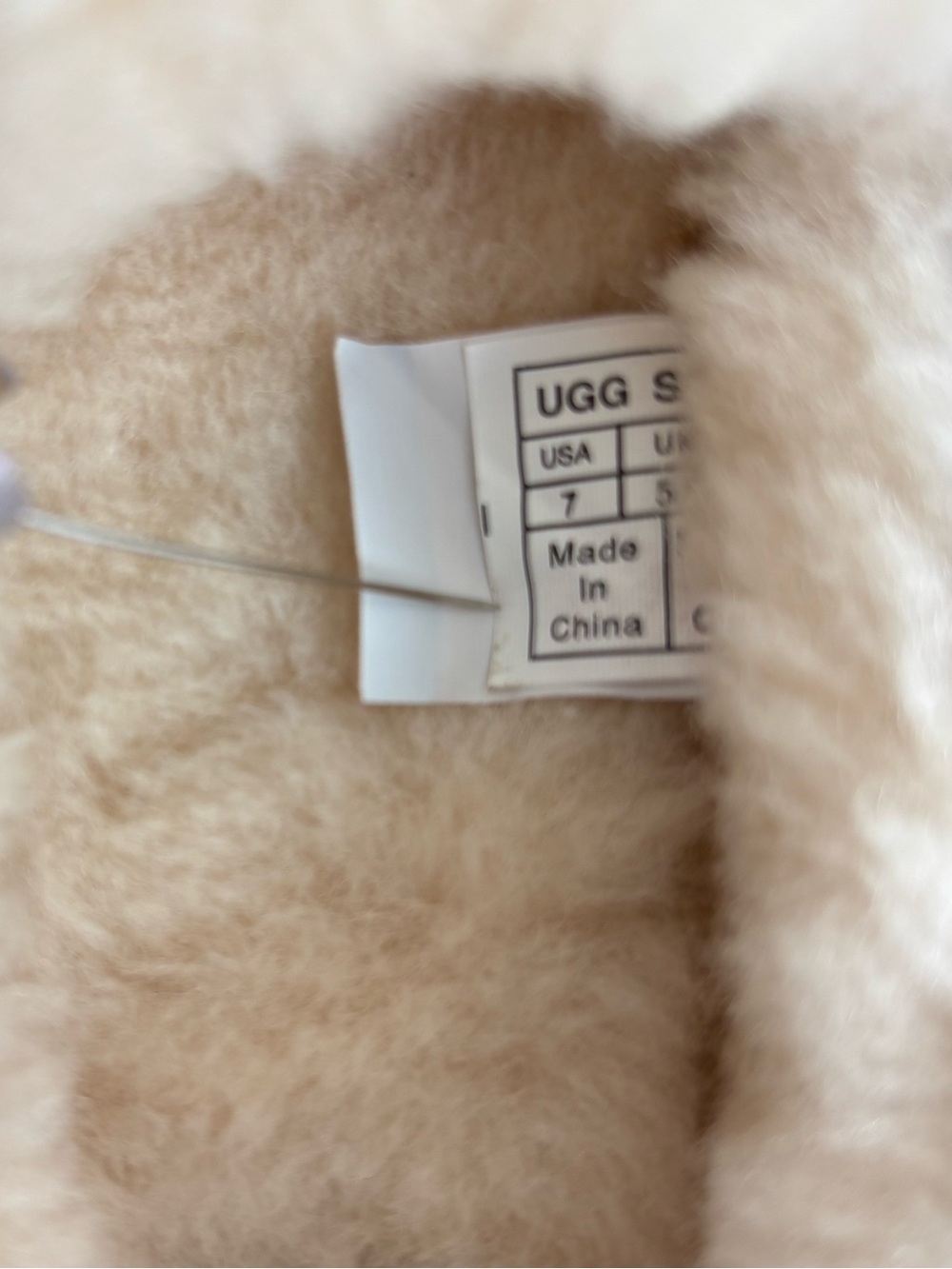 UGG Ansley Moccasin In Chocolate Brown Suede Sheepskin Size 7 - Picture 6 of 8